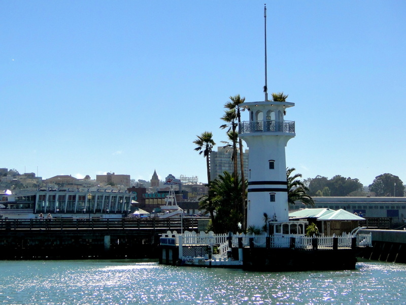 Vibrant San Francisco Lighthouse on a Sunny Day