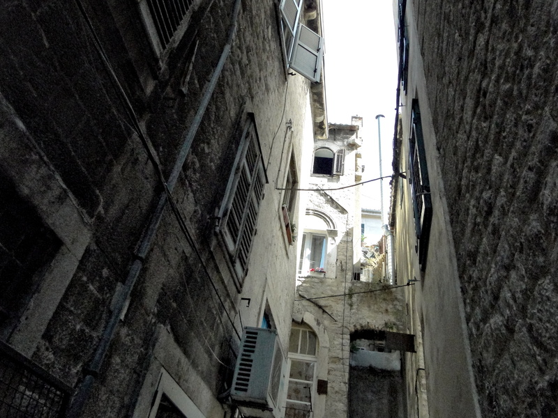 Narrow Alleyway in Split, Croatia: A Journey Through Urban History