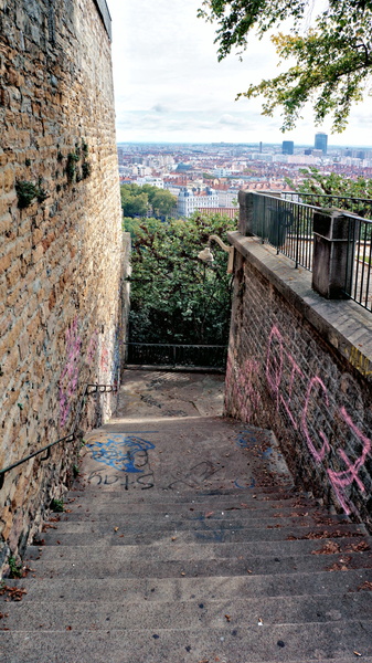 Ascent to the Viewpoint: A Journey Through an Old European City