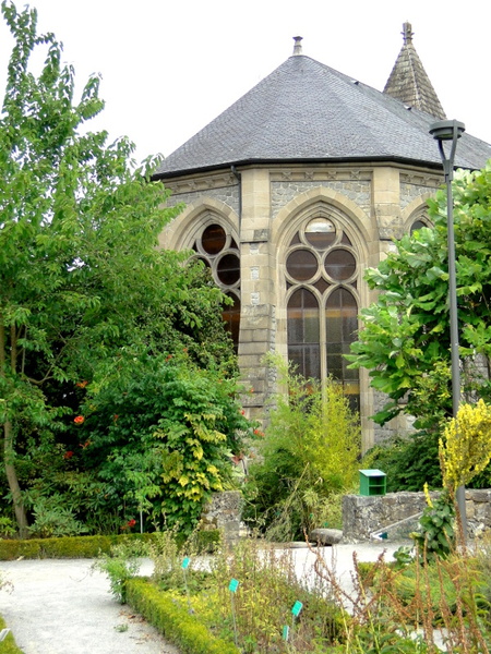Charming Church and Cemetery in Limoges, France