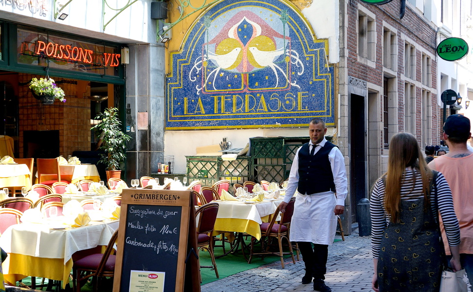 Vibrant Street Food Scene in Brussels, Belgium