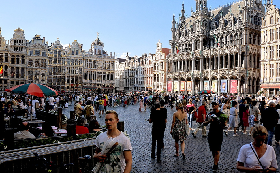 A Lively City square in Brussels, Belgium