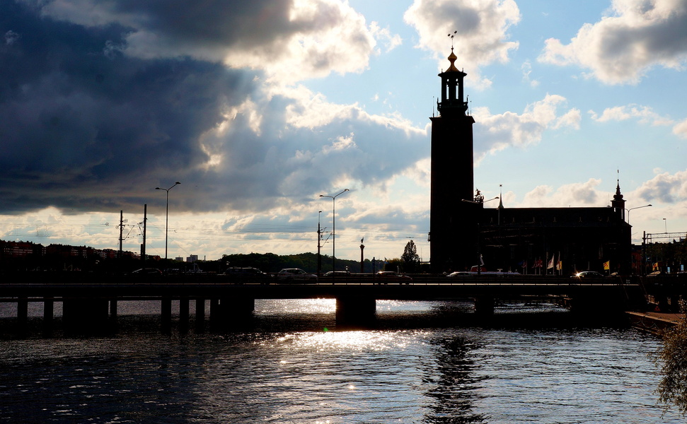 Stockholm Sunset: A picturesque harbor scene