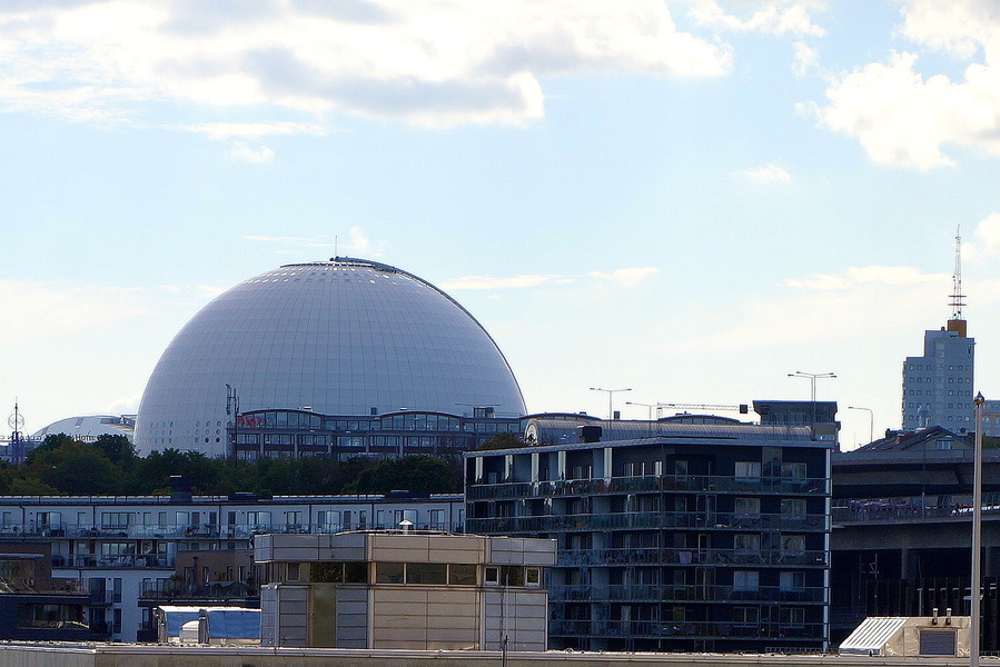 Stockholm's Iconic Gröna Huset (Green House) and Stockholm Globe
