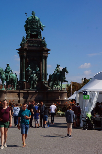 Vienna's Historic City Hall Square