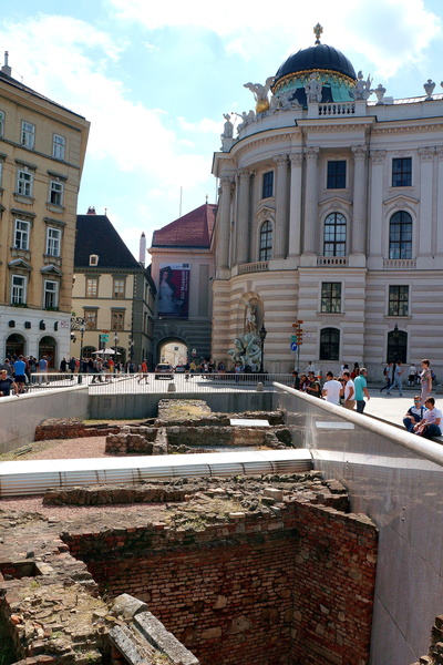Vienna's Historic Center: A Bustling Square