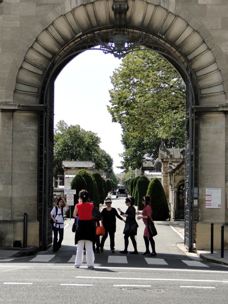 Historic Stone Archway in Bordeaux, France