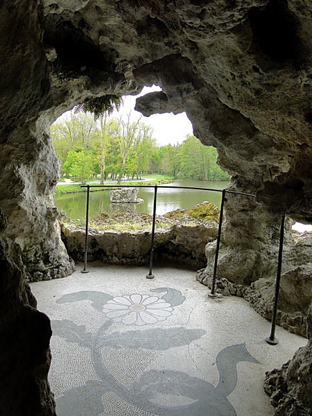 Entrance to a Subterranean Cave