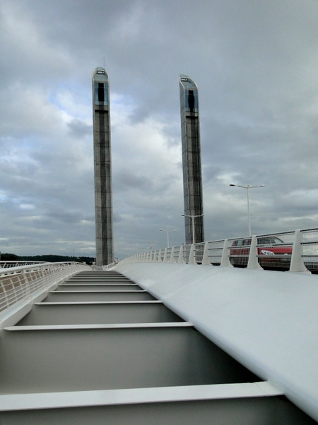 Contemporary Bridge Connecting Landmasses in Bordeaux, France