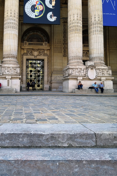 A French Neoclassical Architectural Gem