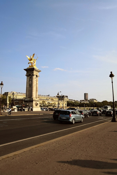 A Day in Paris: The Eiffel Tower and City Streets