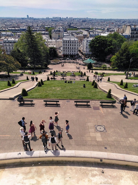 Parisian Skyline Viewpoint