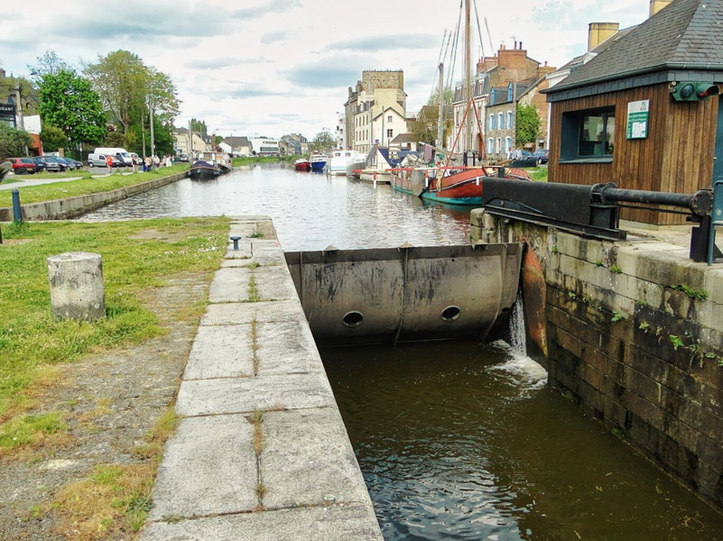 Serene Canal Lock in a European Town