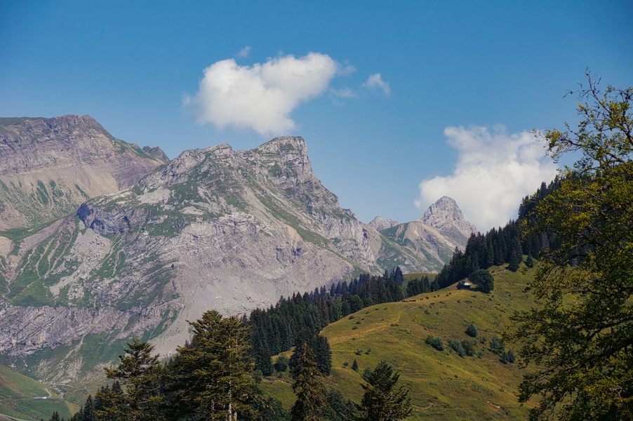 Serene Alpine Landscape with Majestic Mountains