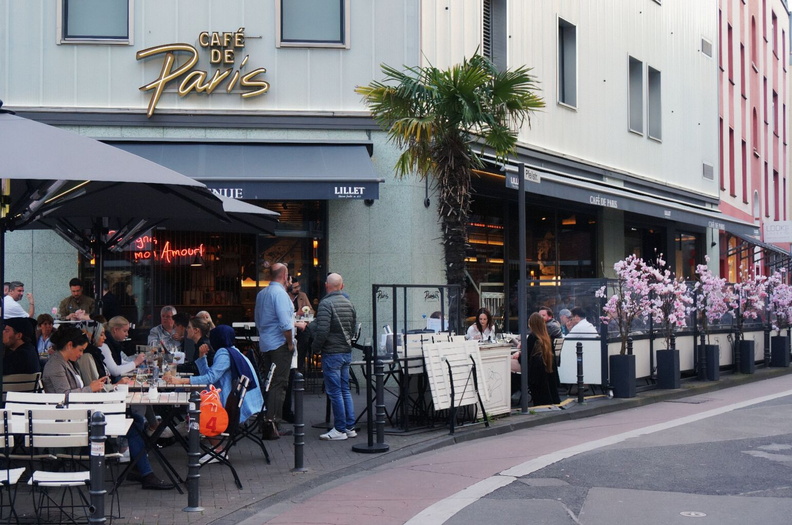 A Sunny Afternoon at the Paris Cafe in Köln, Germany