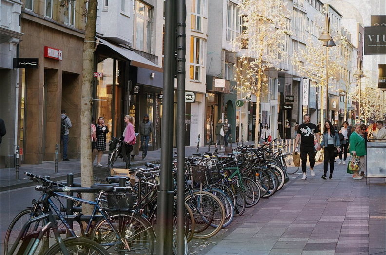 Vibrant Urban Scene - Shopping District, Cologne