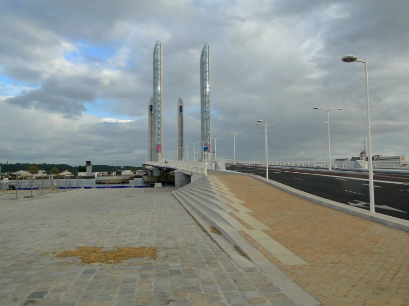 Bridge and Overpass at a Sports Facility in Bordeaux, France