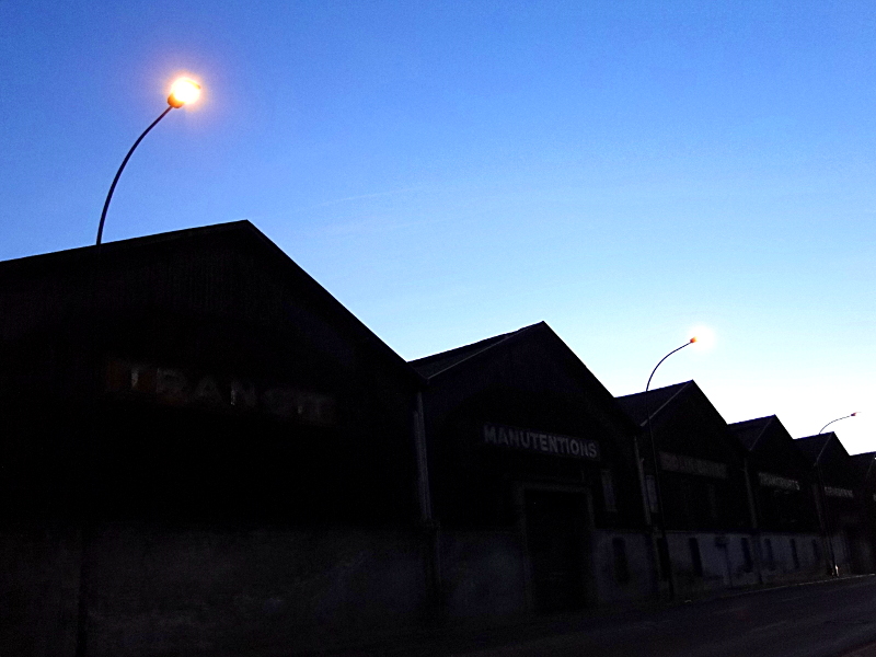Street Lamps Silhouetted in Fog at Dusk - Bordeaux Industrial Area